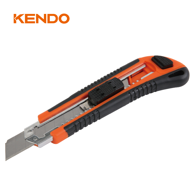 Professional Snap-Off Knife With 3 Pc Spare Blades
